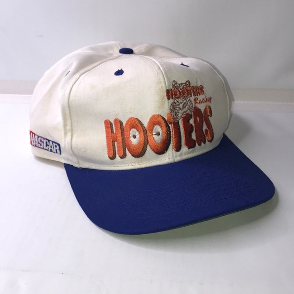 Vintage Hooters Racing Nascar Snapback 